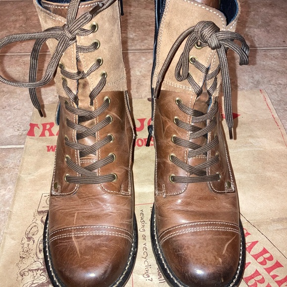 Women’s Taos Crave leather boots - Picture 1 of 7